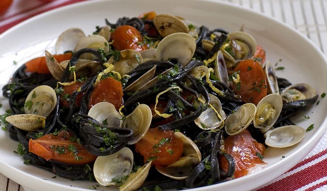 Tagliolini al nero di seppia